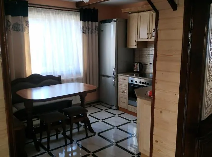 Apartment приватна 